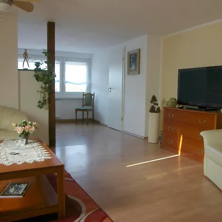 Maul Apartment *